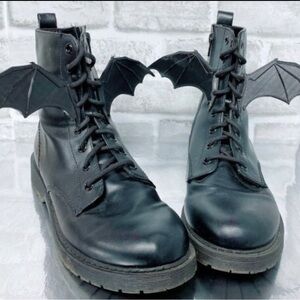 Bat Wing Boot Accessory for Laces